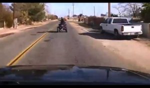 Etats-Unis : un homme tente d'échapper à la police en quad mais se plante (vidéo)