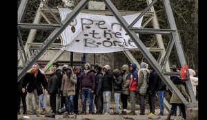 Rixes à Calais : migrants et associations dénoncent les agissements des passeurs