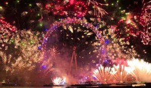 Nouvel An: feu d'artifice sur le London eye