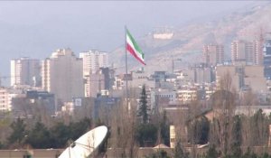 Des habitants de Téhéran réagissent au mouvement de contestation