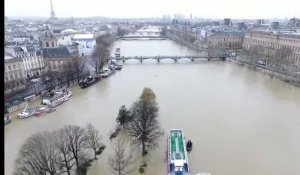 2 minutes de la Seine en crue, filmée par un drone