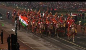 Inde: tanks et chameaux défilent pour le jour de la République