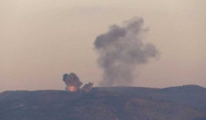 La Turquie bombarde les montagnes à la frontière syrienne