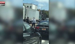 New York : Un conducteur tente de s'interposer dans une violente bagarre (Vidéo)