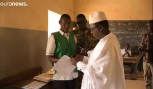 Présidentielle au Mali : l'heure du dépouillement