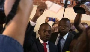 Zimbabwe: l'opposant Nelson Chamisa vote