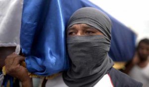 Nicaragua: funérailles d'un manifestant mort à Masaya