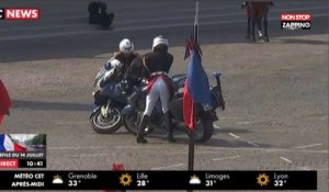 Fête Nationale : Deux motards de la Garde Républicaine se percutent en plein défilé (Vidéo)