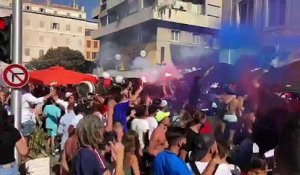 Finale France-Croatie : l'explosion de bonheur des supporters après le premier but des Bleus