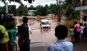 Inde: au moins 77 morts dans les inondations dans le Kerala
