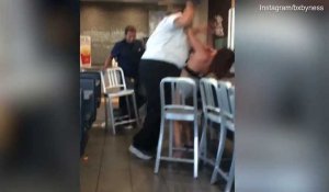 McDonalds : une femme passée à tabac par une employée (Vidéo)