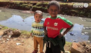 Chef d'entreprise, Jean Marc Salvan aide les enfants de rue à Madagascar à retrouver le chemin de l'école avec Asmae Soeur Emmanuelle