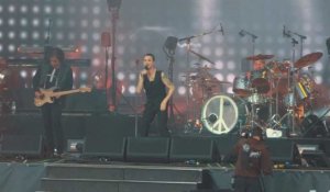 Depeche Mode enflamme la scène des Vieilles Charrues