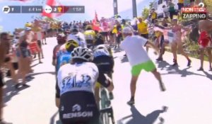 Tour de France 2018 : Chris Froome frappé par un spectateur (vidéo)