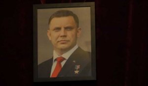 Ukraine : Donetsk rend hommage à son "président" assassiné