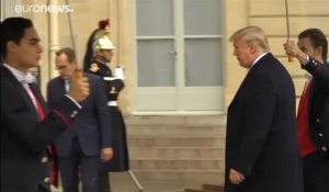 Donald Trump raille la France et Emmanuel Macron