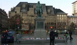Les Strasbourgeois se recueillent deux jours après l'attentat