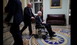 John McCain ne veut pas de Donald Trump à son enterrement