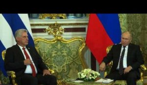 Vladimir Poutine reçoit le président cubain Miguel Diaz-Canel
