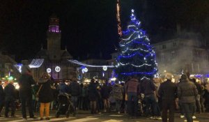 Vire : illumination du sapin de Noël 2018