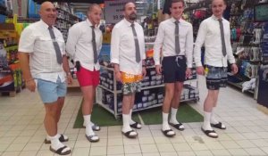 Mode claquettes-chaussettes : une vidéo de Carrefour fait le buzz (vidéo)