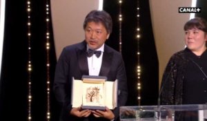 Festival de Cannes : "Une affaire de famille" remporte la Palme d'Or (vidéo)