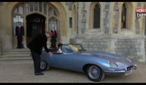 Meghan Markle et le prince Harry partent en Jaguar de Windsor (vidéo)