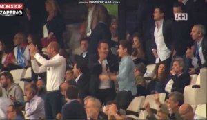 Mohamed Bouhafsi explose de joie lorsqu'il pense que Nice égalise contre Lyon (Vidéo)