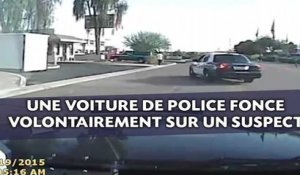 Une voiture de police fonce intentionnellement sur un suspect