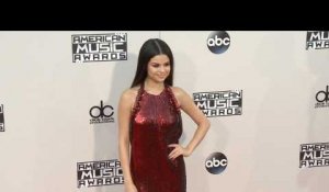 Selena Gomez annonce son retour sur scène pour les American Music Awards
