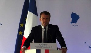 En Guyane, Macron réaffirme les engagements de l'Etat