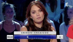 Énorme bourde de l'ex-Miss France Valérie Bègue ! - ZAPPING TÉLÉ BEST OF DU 01/11/2017