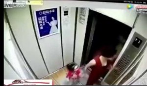 Un homme tente de violer une femme sous les yeux de son enfant (vidéo)