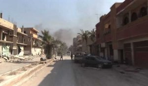 Syrie: tour de la ville de Mayadine, reprise au groupe EI