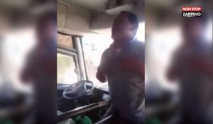 A pleine vitesse, un chauffeur de bus quitte son poste pour danser (Vidéo)