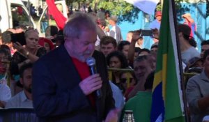 Brésil: Lula lance sa campagne électorale dans le sud du pays