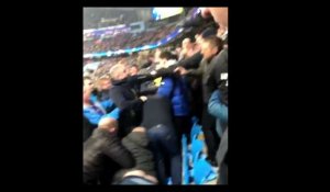 Manchester City - Liverpool : les supporters en viennent aux mains dans les tribunes (vidéo)