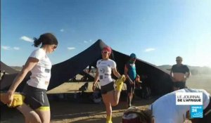 Maroc : Trois mères de famille courent contre le cancer au marathon des sables