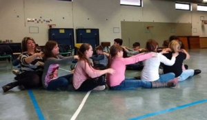 Les élèves de Strépy disent ce qu'ils pensent du massage à l'école