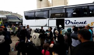 Ghouta: de nouveaux évacués arrivent dans la province de Hama