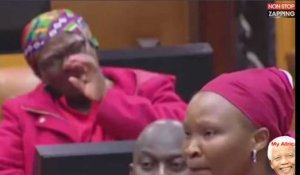 Afrique du Sud : Une députée sans gêne au Parlement (vidéo)