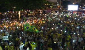 Des milliers de Brésiliens ont manifesté mardi contre Lula