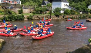 Départ des scolaires pour les 24 h Kayak Groupama Ouest-France