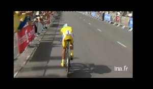 Arrivée de Contador, vainqueur du Tour