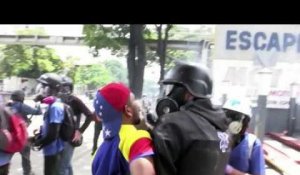Venezuela: icône des manifestations, un violoniste blessé