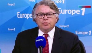 Gilbert Collard compare Marine Le Pen à l'océan pour évoquer son silence
