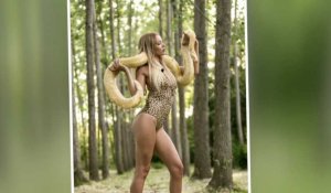 Montaine pose avec un serpent (LMSA) - ZAPPING TÉLÉRÉALITÉ BEST OF DU 11/08/2017