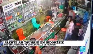 Les premières images du séisme qui frappe le centre de l''Indonésie