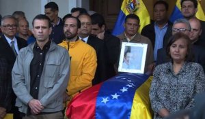 Venezuela: les opposants à Maduro pleurent un des leurs