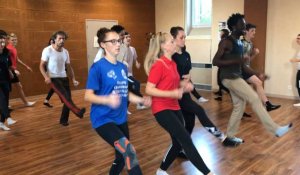 Ancenis. Atelier danse théâtre avec les lycéens de Saint-Thomas-d'Aquin